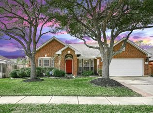 1211 Wood Haven Ct, Sugar Land, TX 77479