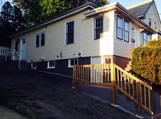 173 Arnold St, Revere, MA 02151