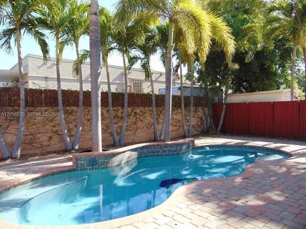 13817 SW 154th St, Miami, FL 33177