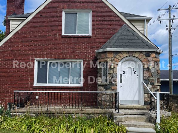 103 S Jessie St