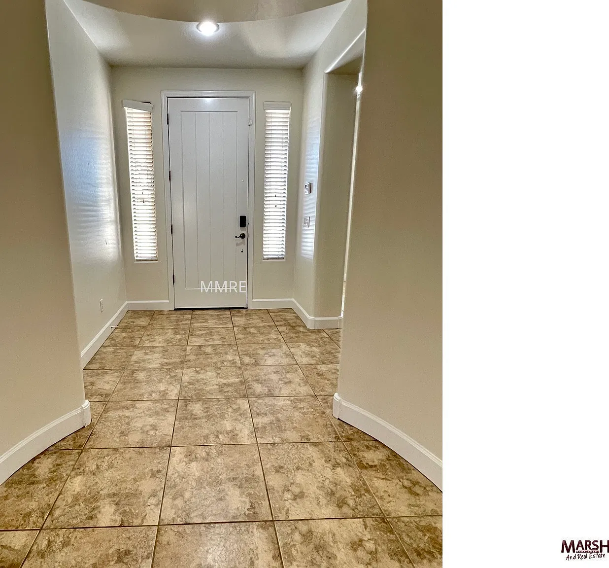 Beautiful 3 bedroom home in Chandler! — Photo 3
