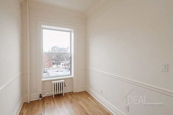 2nd image of 235 Clermont Ave APT 4