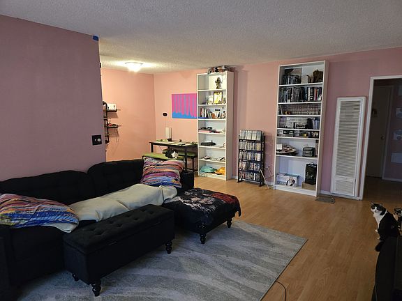 2nd image of 1603 Granville Ave APT 2