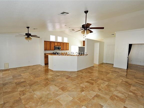 5th image of 8104 Villa Rosarito St