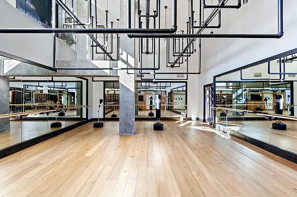 Rented by The KCI Group | media 41