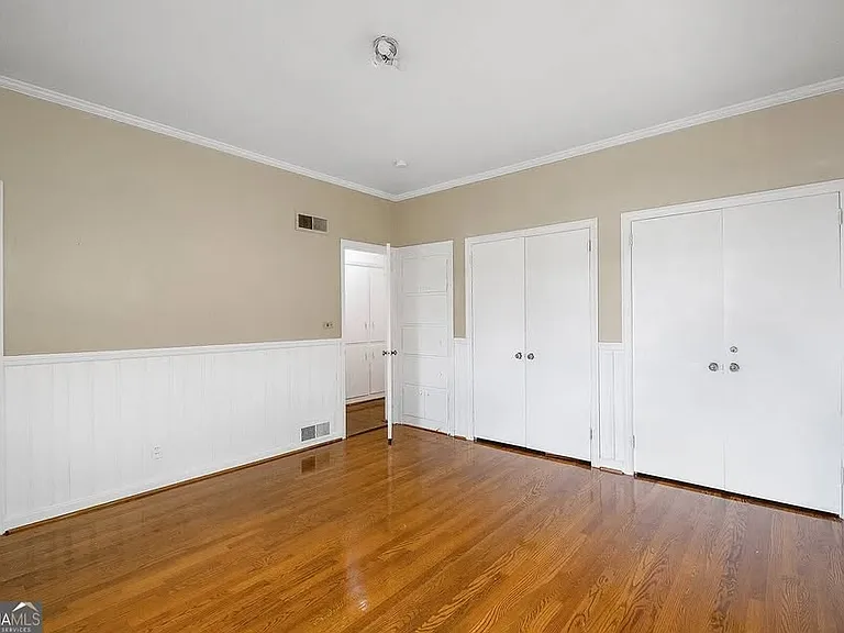 757 Old Ivy Rd NE — Photo 28