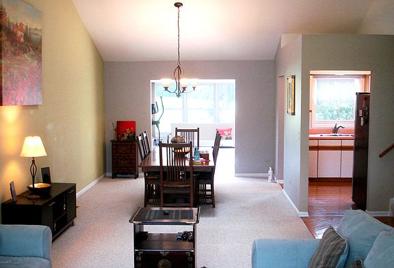 4th image of 553 Philip Dr #0