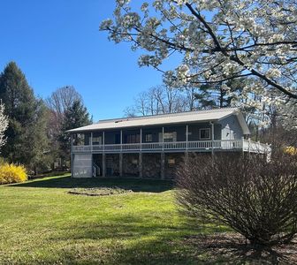 54 S Old Prentiss Rd, Franklin, NC, 28734