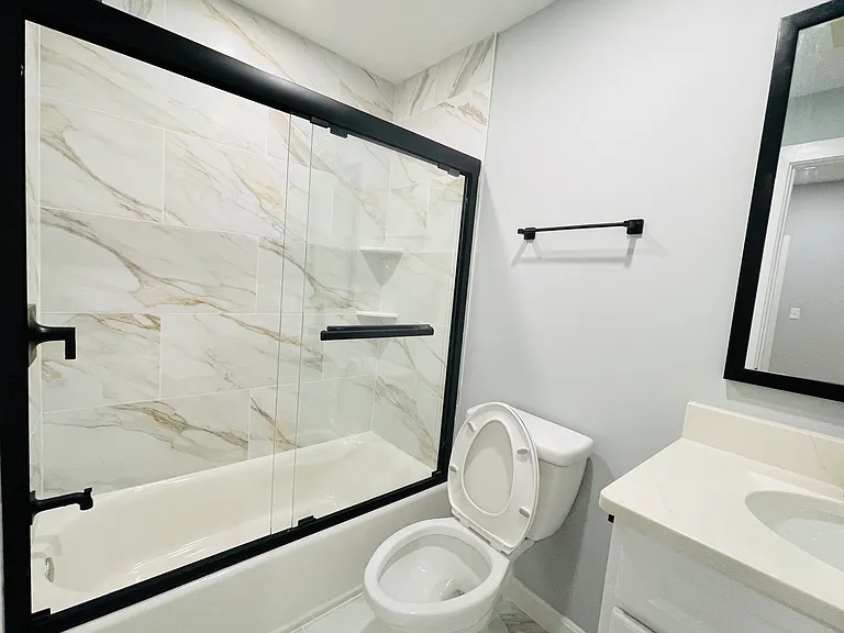 487 Lincoln St #2 — Photo 8