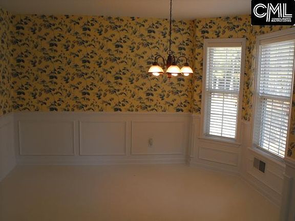 4th image of 5 Deer Trail Ct