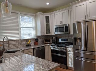 3813 Courtland Cres, Alexandria, VA 22305