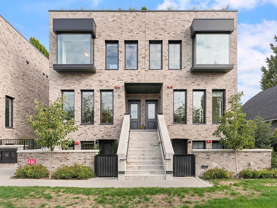 1st image of 157 King Edward Ave W #102