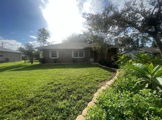2868 N Salford Blvd, North Port, FL 34286