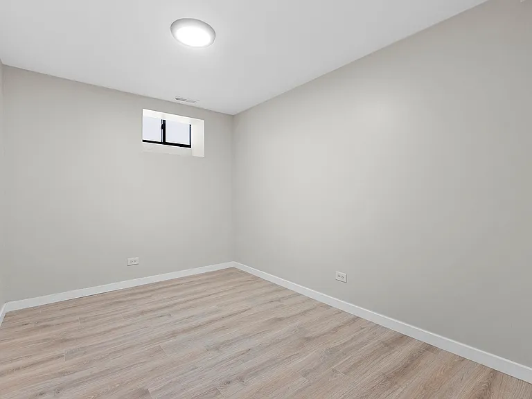 613 N Racine Ave #1 — Photo 12