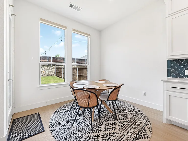 8109 Milo Fields Ln — Photo 6
