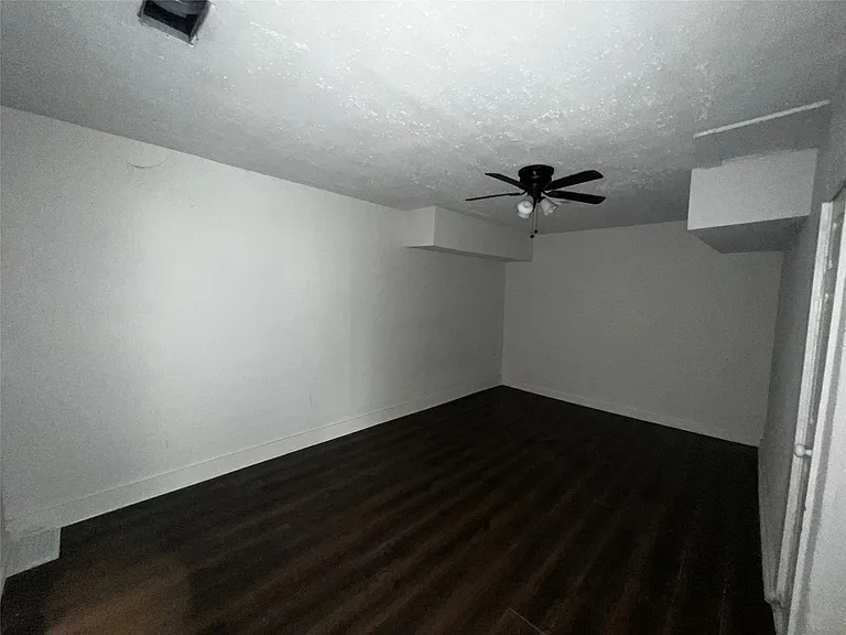 9306 Saint Lo Rd — Photo 8