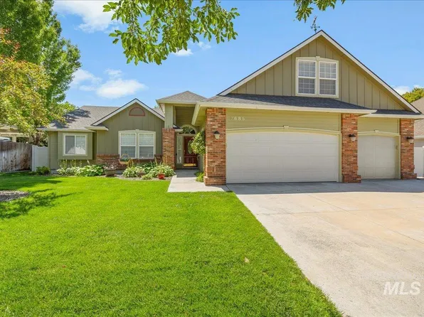 2685 E Green Canyon Dr, Meridian, ID 83642