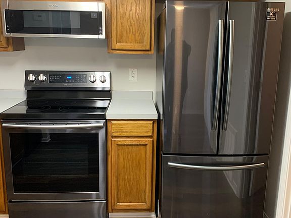 4th image of 7 Chatelaine Cir SE