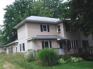 228 S Dann St, Whitewater, WI 53190