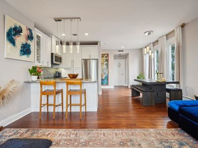 111 Shearwater Ct E APT 21, Jersey City, NJ, 07305