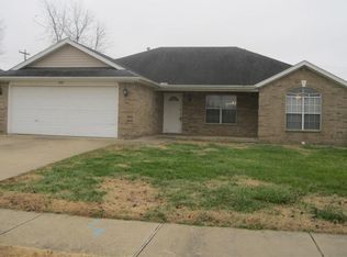 2317 SW 17th St, Bentonville, AR 72712