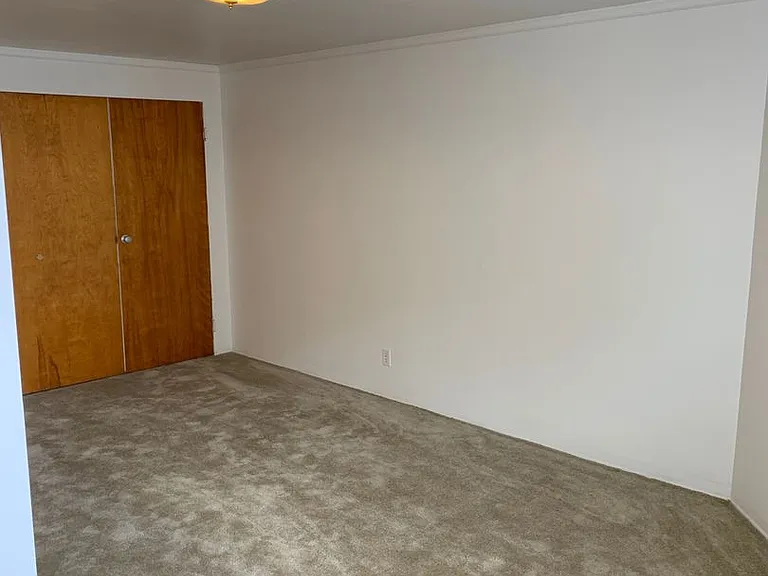 The Avenue apartments — Photo 4