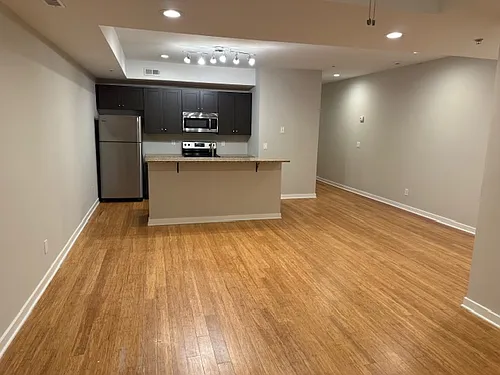 2030 E Dauphin St #4 Photo 1