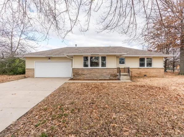 727 N Ash Ave W, Broken Arrow, OK 74012