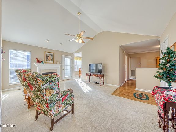 5th image of 10171 Highgate Cir