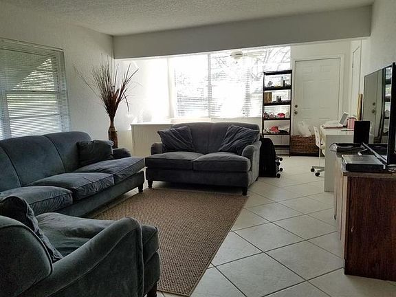 3rd image of 2940 SW 22nd Ave APT 701