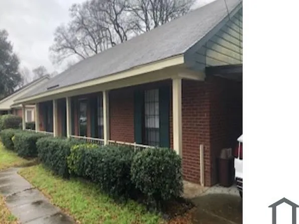 537 Forest Park Dr, Montgomery, AL 36109