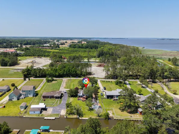 136 Simpson Road, Barco, NC 27917