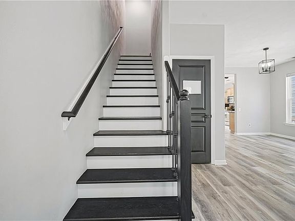 5th image of 8236 Lee Hall Ave