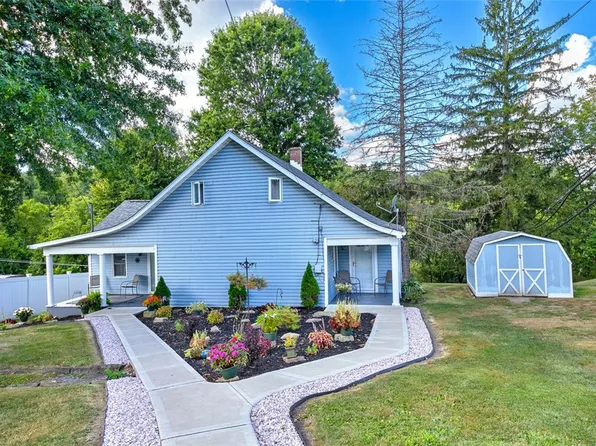 199 Water St, Dickerson Run, PA 15430