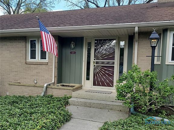 2nd image of 25 Parkwood Dr