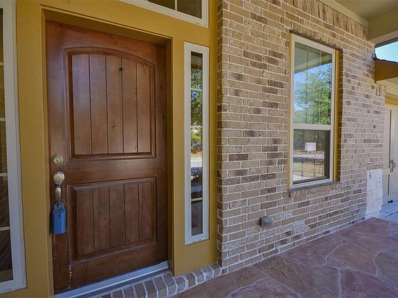 5th image of 12618 Sinks Canyon Ln