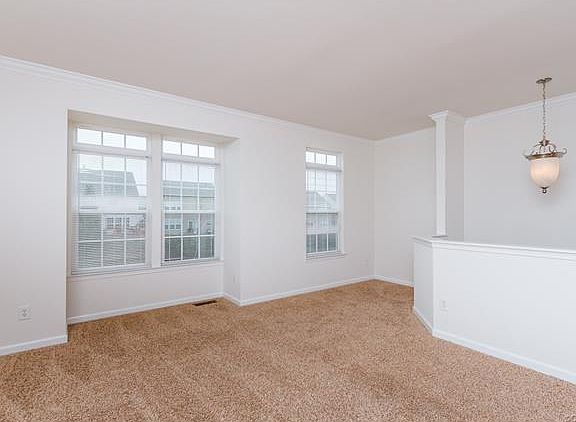 3rd image of 8055 Belton Cir #8055