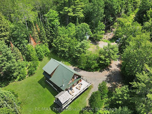 2nd image of 3047 Harburn Rd