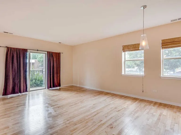 1270 S Blue Island Ave #101 — Photo 1