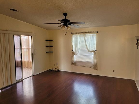 5th image of 8271 Palm Harbor Way