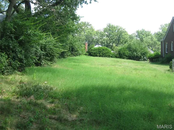 1735 Oconnell Ave, Saint Louis, MO 63114