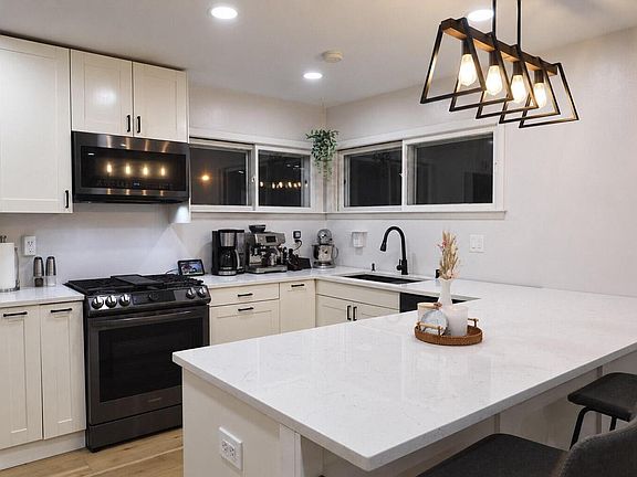 5th image of 2751 S 64th STREET