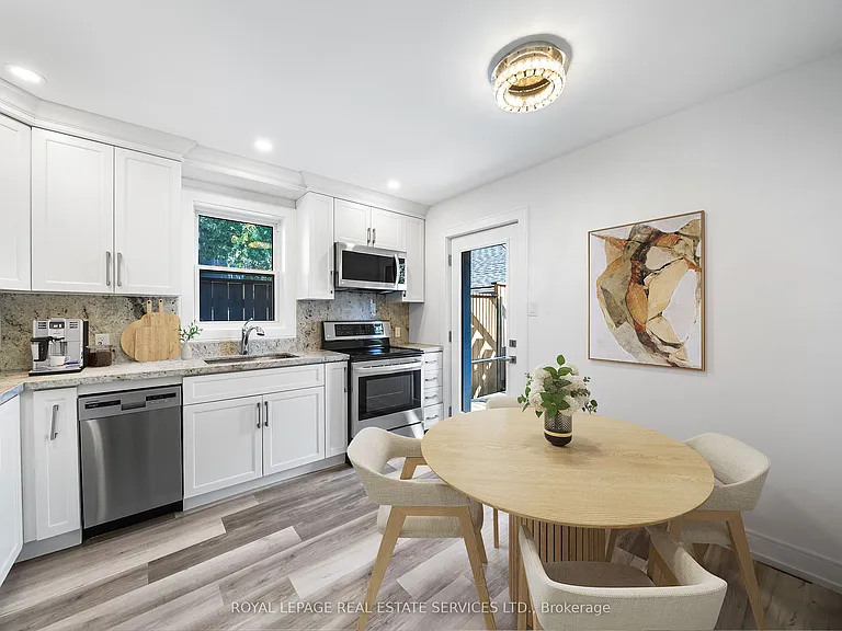 50 Arcadian Cir #2 — Photo 1