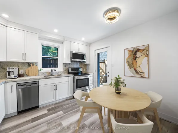 50 Arcadian Cir, Toronto, ON