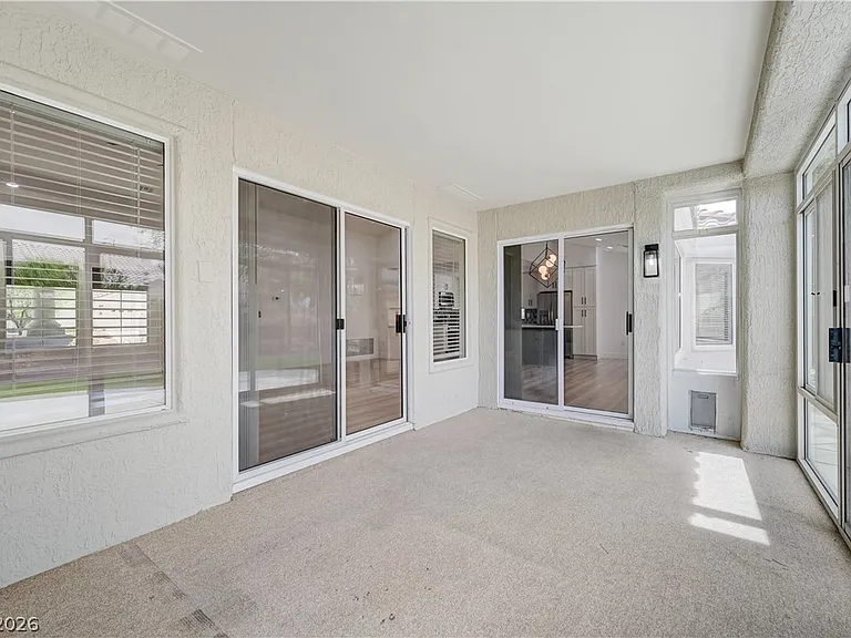 10000 Woodhouse Dr — Photo 9