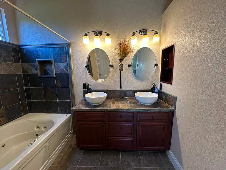 5814 Anchor Bay Way — Photo 9