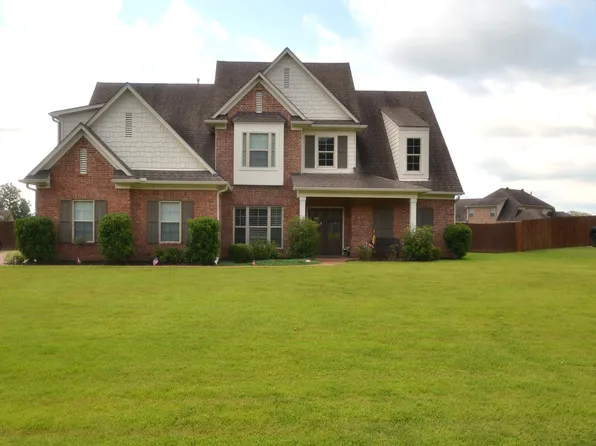 4625 Bakersfield Dr, Nesbit, MS 38651
