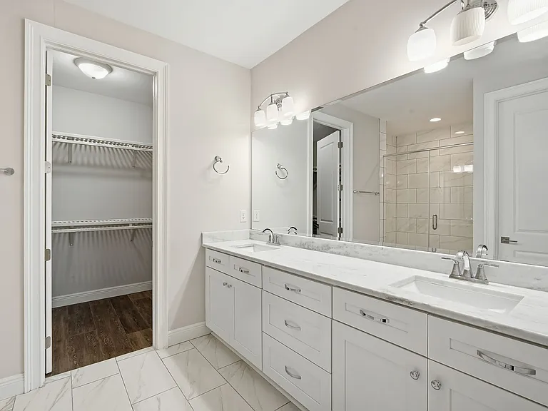 3008 W Julia St #2 — Photo 21