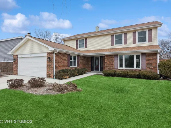 677 Alchester Dr, Wheaton, IL 60189