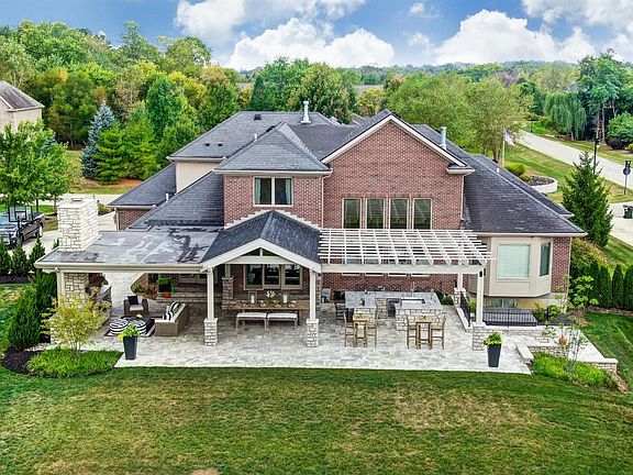 3rd image of 8450 Cypress Trl
